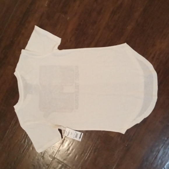 NWT MTV Logo Short Sleeve Graphic Tee Size Small - Picture 3 of 3